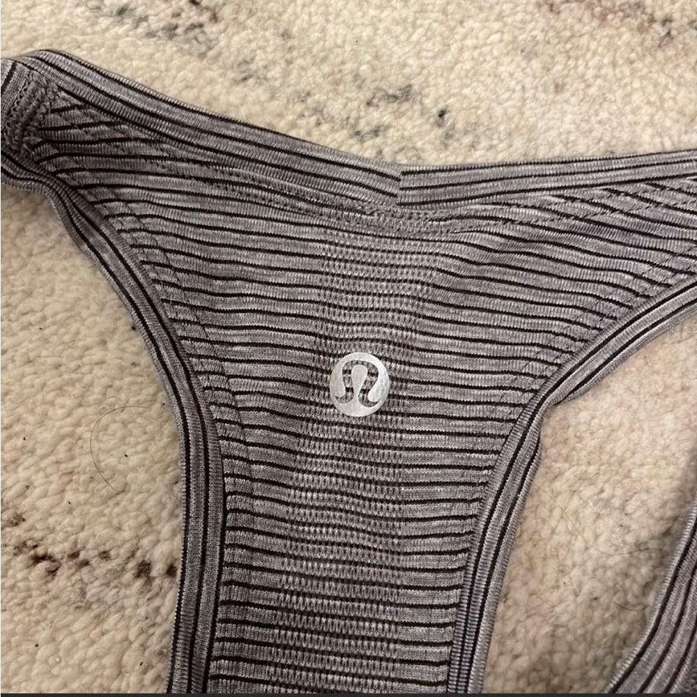 Lululemon tank top